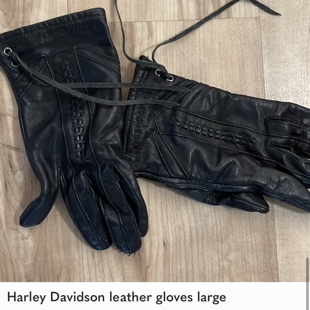 Harley Davidson large women’s gloves like new